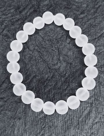 Stylish White Matte Bracelet – Unisex (15+Yrs)